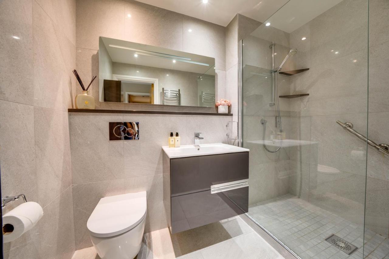 Tallest Building In The Centre Sleeps 5 Incredible Mountain And Lagan Views * Belfast