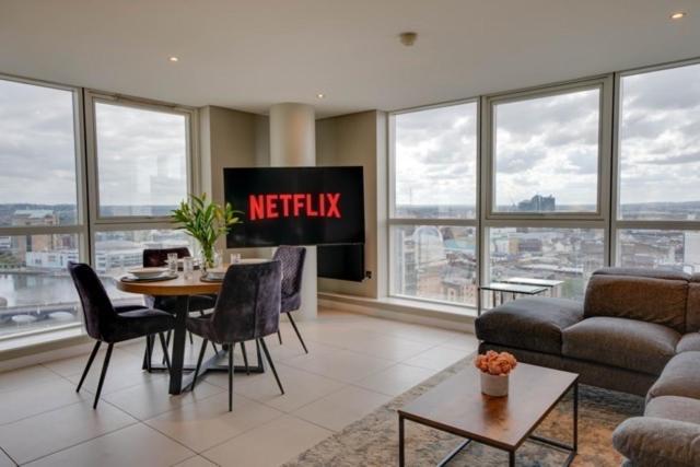 Apartment Tallest Building In The Centre Sleeps 5 Incredible Mountain And Lagan Views Belfast